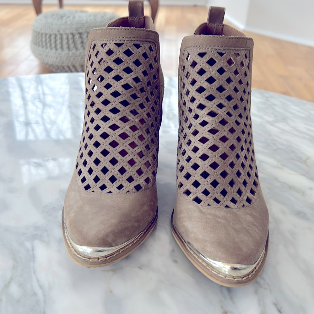 EUC Gold- toed perforated booties